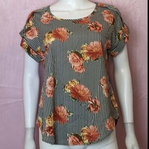 Mileage Floral Striped Short Sleeve Blouse with Faux Buttons size Large